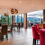 Ursprung Panorama Hotel 4*