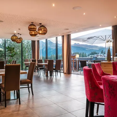 Ursprung Panorama ホテル 4*