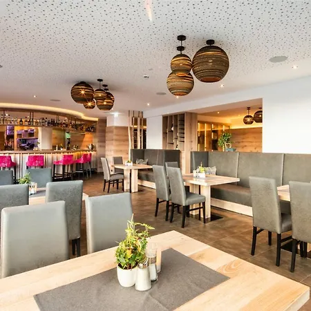 Ursprung Panorama 4* Konigsleiten