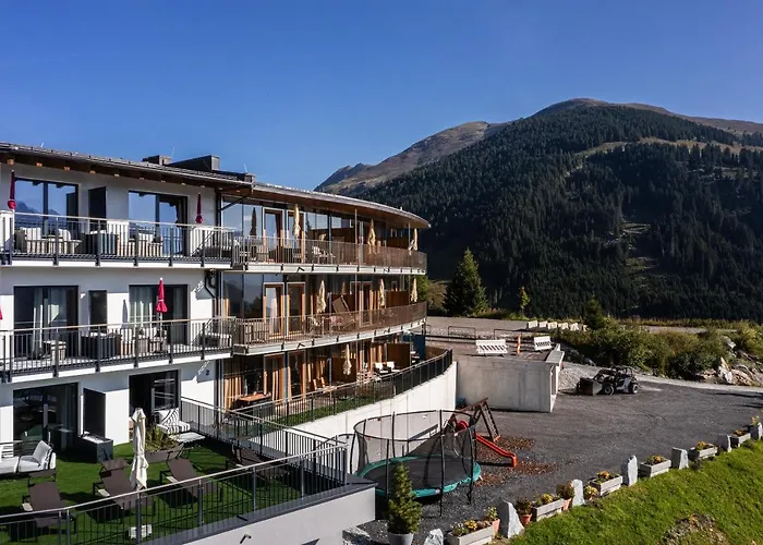 Ursprung Panorama Hotel 4*